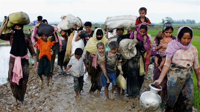 Arşiv: 25 Ağustos 2017'den sonra Arakan'dan kaçarak Bangladeş'e sığınanların sayısı 700 bini aştı.