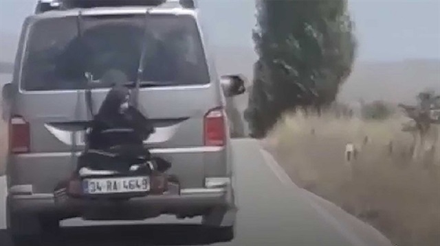 Minibüsün arkasına iple bağlanıp taşınan kadının görüntüsü büyük tepki çekmişti.