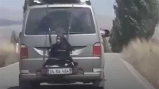Minibüsün sürücüsü gözaltına alındı.