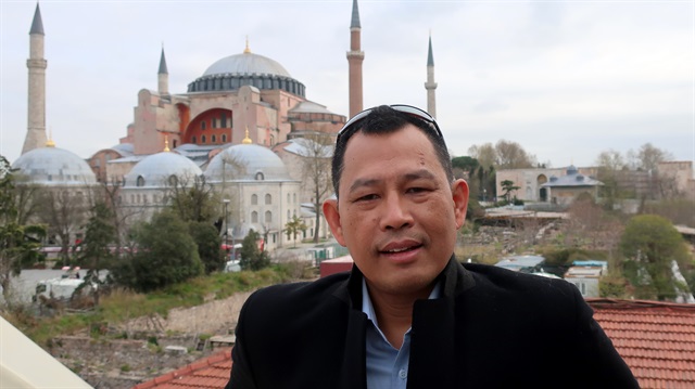 Maung Zarni 
