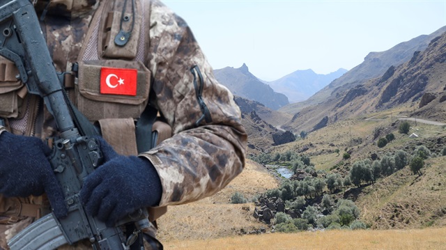 İstihbaratın ardından bölgedeki askeri operasyonların hız kazandığı ve teröristlerin çembere alındığı açıklandı.