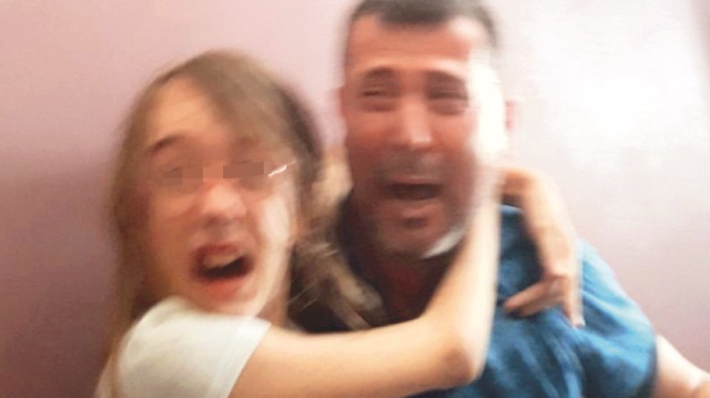 10 yaşındaki Yağmur’un gözyaşları baba Metin Ç.’yi ağlattı.