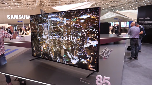Samsung 8K QLED TV