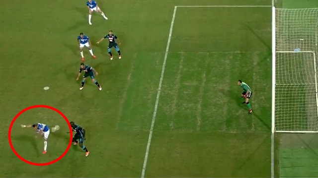 Ne yaptın Quagliarella... İtalyan yıldızdan fantastik gol