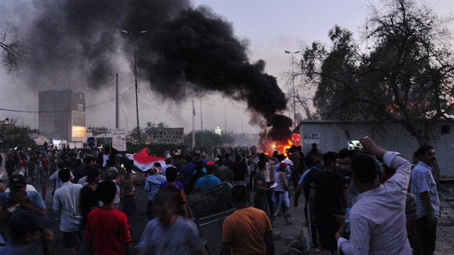 Seven dead, more than 30 wounded in southern Iraq's rally