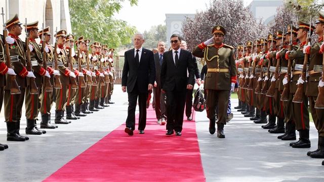 ABD Savunma Bakanı James Mattis ve Afganistan Cumhurbaşkanı Eşref Gani