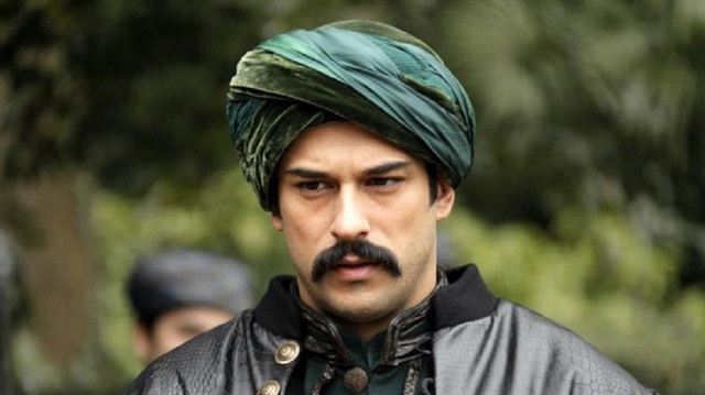Burak Özçivit, Diriliş Ertuğrul dizisine dahil olduğunu doğruladı.