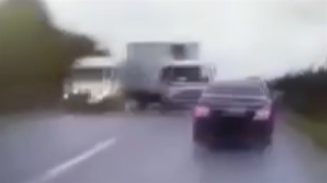 Moldova Cumhurbaşkanı trafik kazası geçirdi