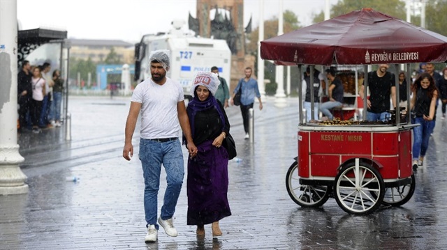 Meteoroloji'den İstanbul için sağanak yağış uyarısı