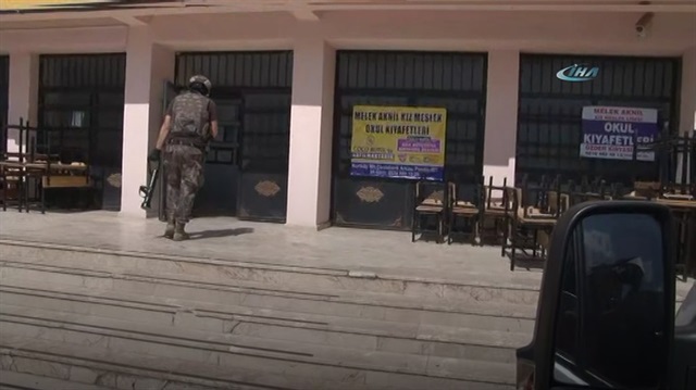 Pendik'te okulda rehine krizi