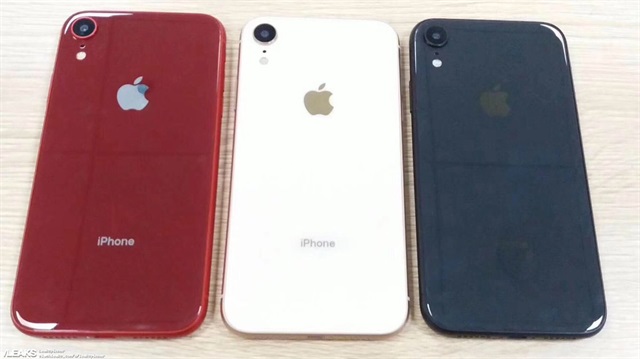 Twitter'da paylaşılan iPhone Xc prototipinin arkadan görünümü.
