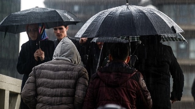 Meteorolojiden bazı illere sağanak yağış uyarısı yapıldı.