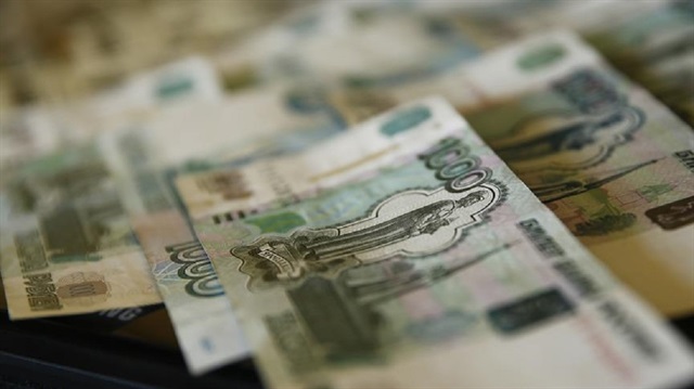 Rusya'nın bütçe gelirleri 12,2 trilyon ruble düzeyinde gerçekleşti.