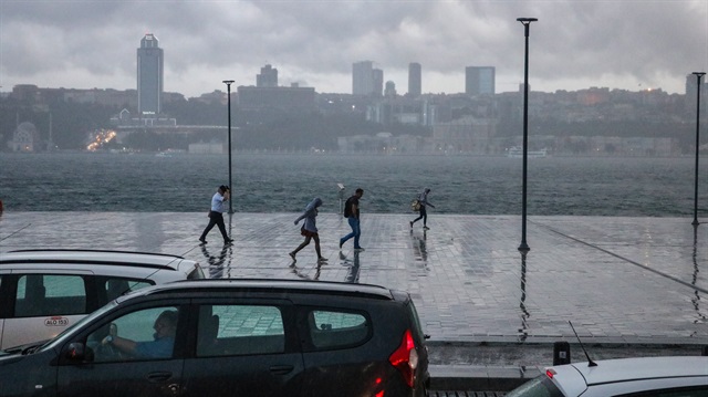 İstanbul'da kuvvetli sağanak
