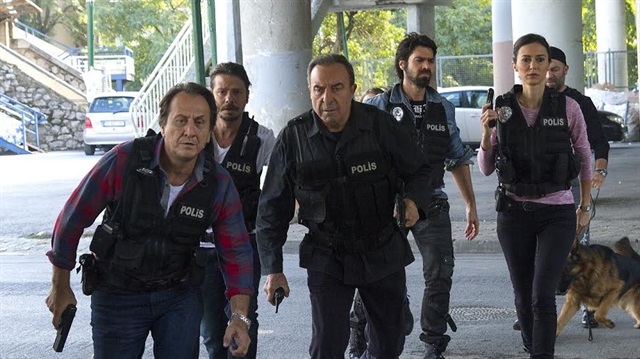 Arka Sokaklar, 13. sezonuyla izleyici ile buluştu.