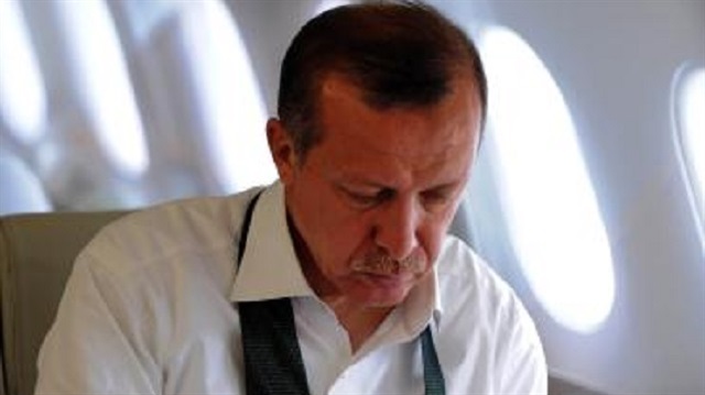 Erdoğan'dan yerel seçimler öncesi il başkanlarına: Sahada olun, kravatı çıkarın, gönüllere dokunun.