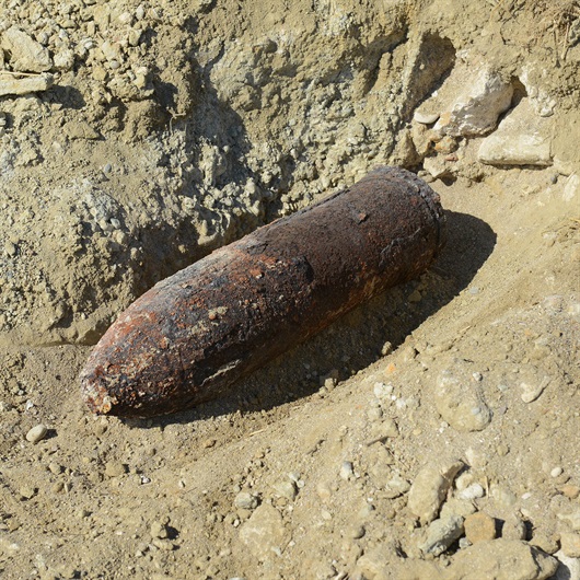 Çanakkale'de 103 yıllık patlamamış top mermisi bulundu