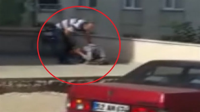 Kan donduran görüntü: Babadan engelli oğluna şiddet!