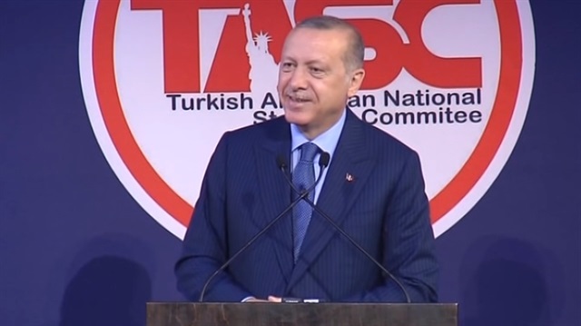 Başkan Erdoğan sevgi gösterisini İngilizce yanıtladı