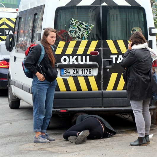 Bir tek turistler bakıp geçmedi