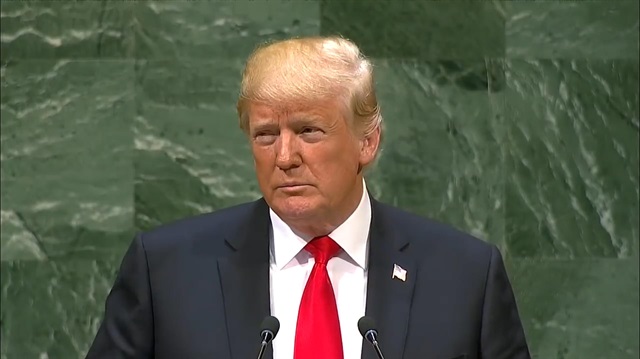 BM'de herkes Trump'a güldü