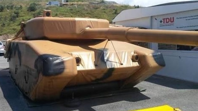 Leo2A4 sahte hedef tankları