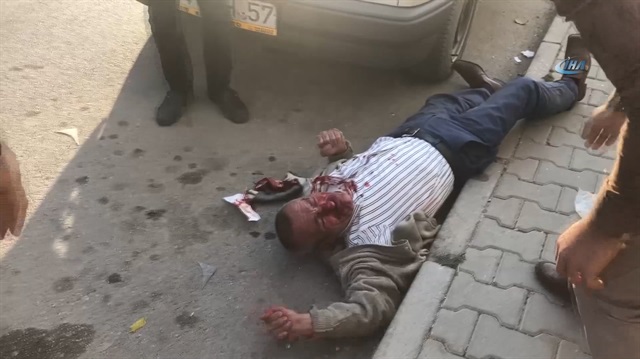 Bisikletli yaşlı adam dolmuş şoförü tarafından darp edildi