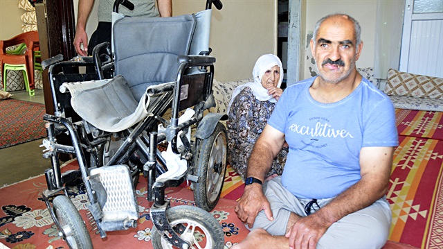 Engelliye ait tekerlekli sandalyenin aküsü çalındı