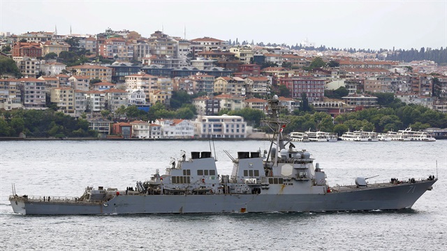 U.S. Navy guided-missile destroyer USS Ross