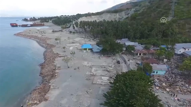 Turkish charity aids 7,400 Indonesia quake victims