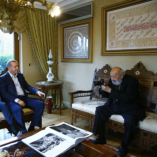 Ara Güler'in gözünden Türk siyasiler