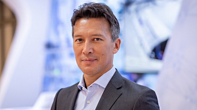Dirk Hoke