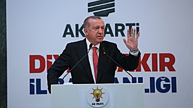 الرئيس أردوغان: سيطرنا على تقلبات سعر صرف الليرة بفترة وجيزة