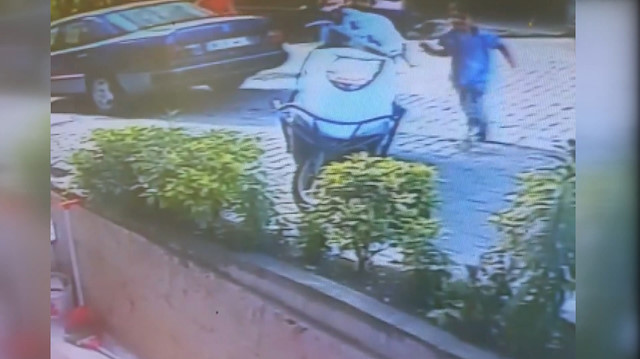 Küçük çocukların motosikletle oyunu kötü bitti