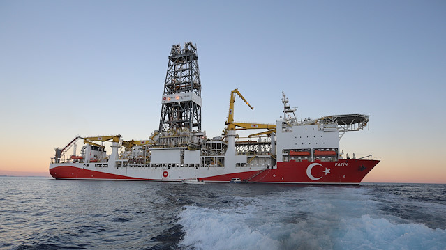Turkish drilling vessel sets off for its first deep drilling project in Mediterranean