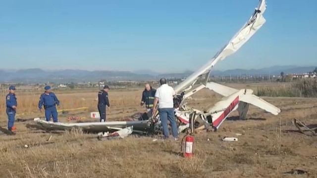 Antalyada keşif uçağı düştü: 2 ölü