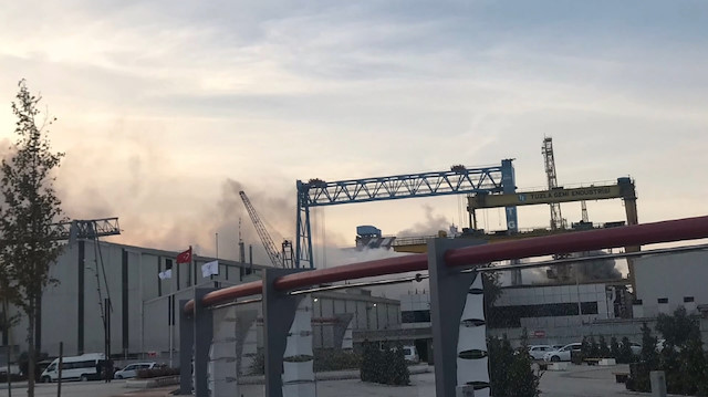 Tuzla Tersaneler bölgesinde patlama meydana geldi