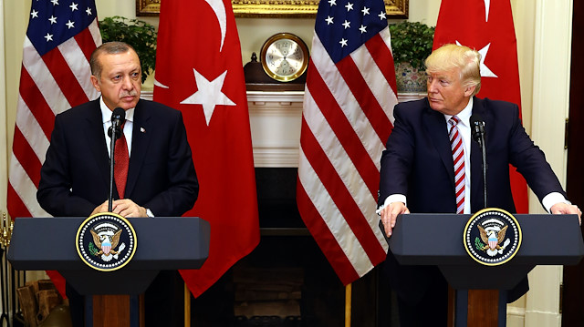 Cumhurbaşkanı Erdoğan Trump ile 'Münbiç'i görüştü