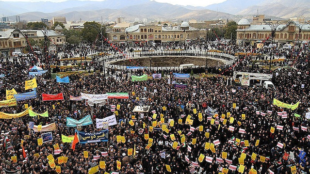 Iranians rally in Tehran to mark 39th anniv. of US Embassy takeover