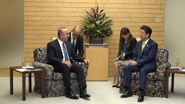 Turkish FM meets with Japanese Premier in Tokyo