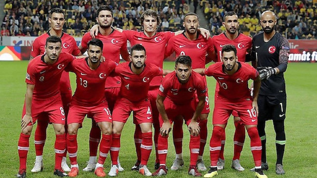 Football: Turkey to face Sweden, Ukraine