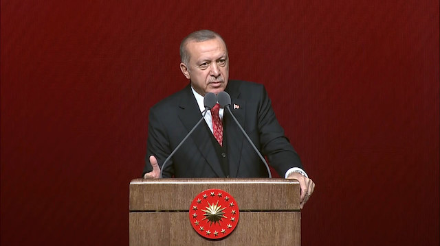 Cumhurbaşkanı Erdoğandan Türkçe ezan tepkisi
