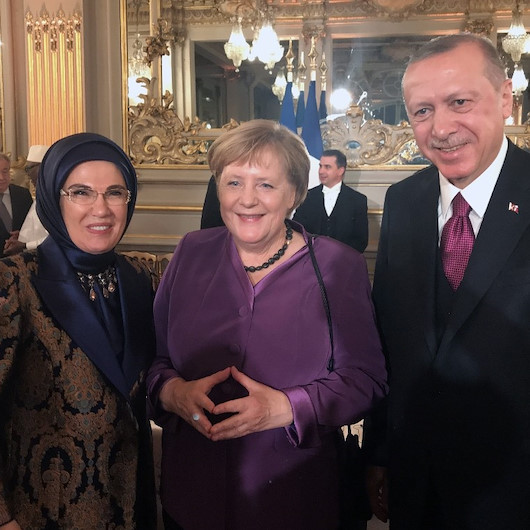 Erdoğan Paris'te pek çok liderle görüştü