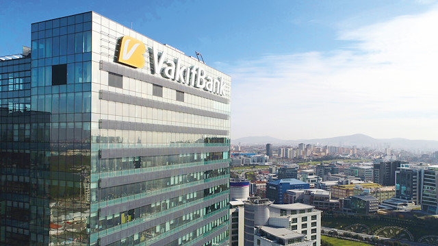 VakıfBank’ın ortalama özkaynak karlılığı yüzde 16,6 seviyesinde gerçekleşti.VakıfBank’ın ortalama özkaynak karlılığı ise yüzde 16,6 seviyesinde gerçekleşti.
