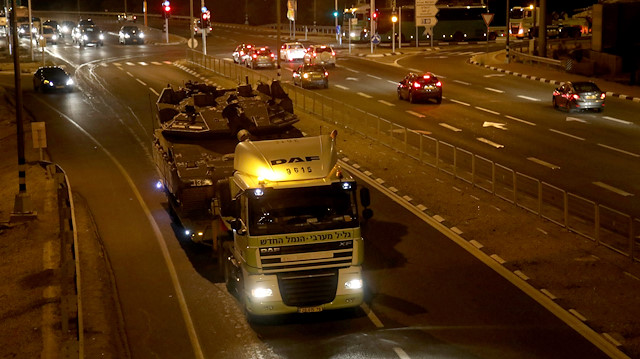 Israeli army dispatched tanks to Gaza border

