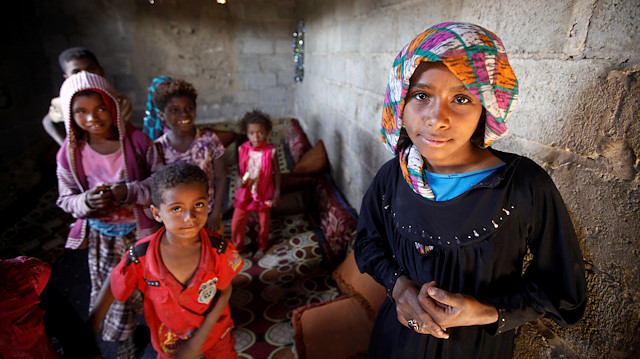 Children displaced from the Red Sea port city of Hodeidah stand in their shelter in Sanaa, Yemen November 1, 2018. 