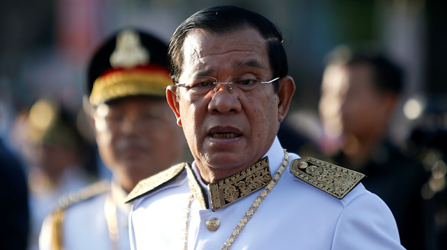 Cambodia's Prime Minister Hun Sen arrives at the Independence Monument to attend celebrations marking the 65th anniversary of the country's independence from France, in Phnom Penh, Cambodia November 9, 2018. 