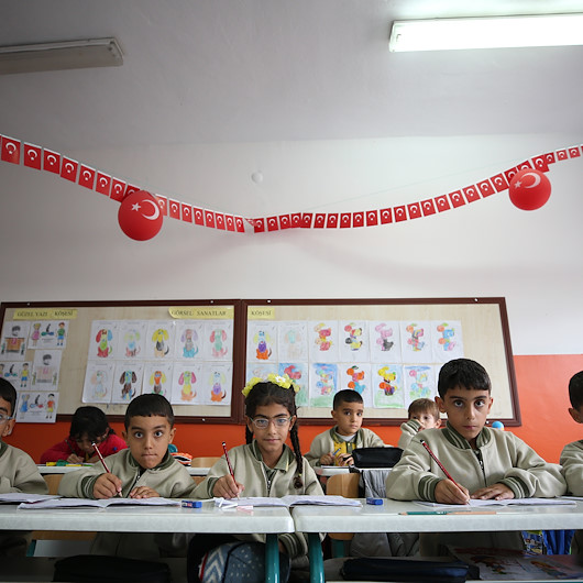 Beşi bir yerde aynı sınıfta