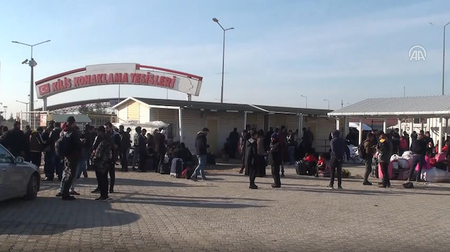 Syrians continue to return to terror-free hometowns