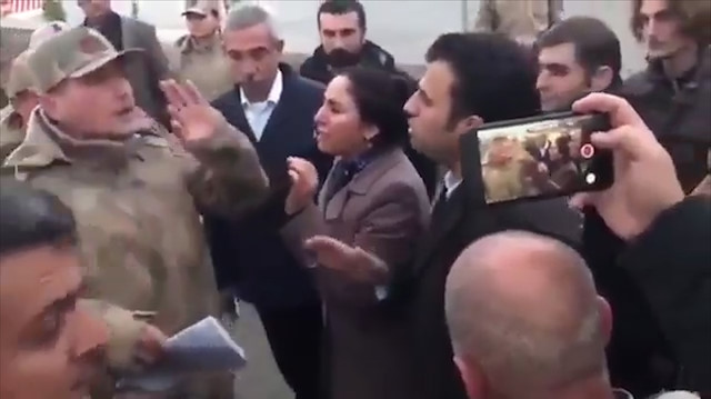 HDPli vekil saygı duyacaksın deyince jandarma komutanı: TOMAyı çalıştır